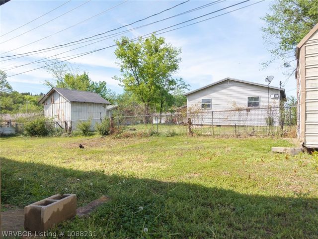 407 Spruce Street, Van Buren, AR 72956