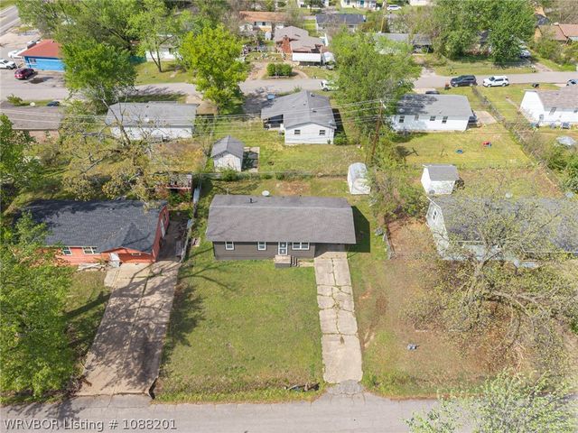 407 Spruce Street, Van Buren, AR 72956