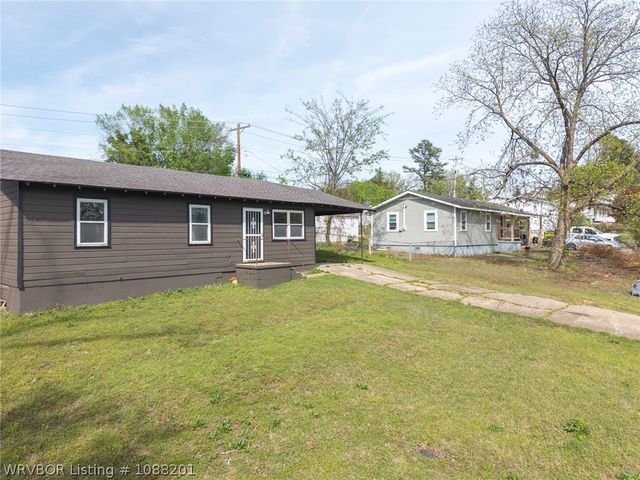 407 Spruce Street, Van Buren, AR 72956