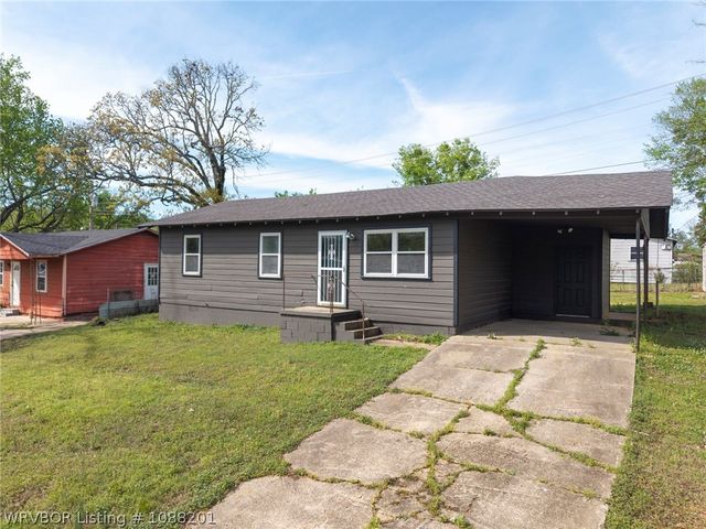 407 Spruce Street, Van Buren, AR 72956