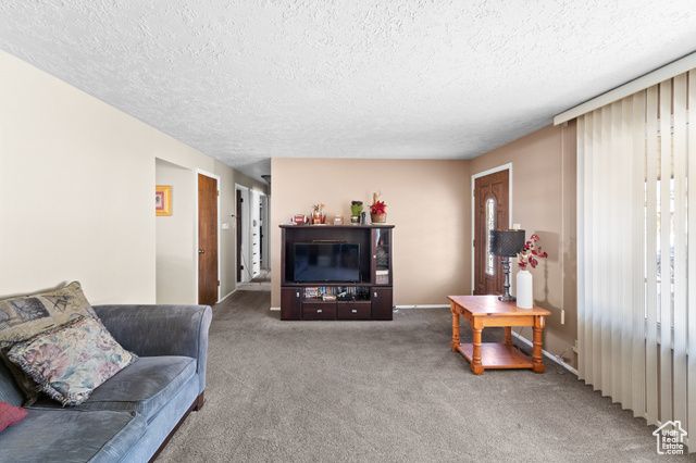1602 S 550 W, Woods Cross, UT 84087