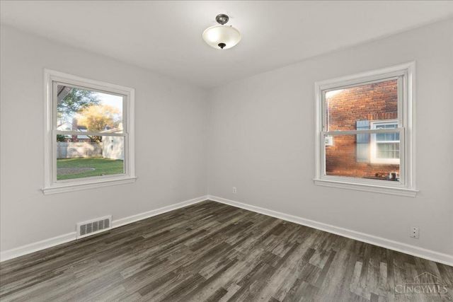 8363 Wexford Avenue, Sycamore Twp, OH 45236