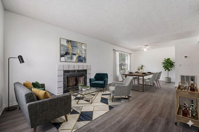 4208 WINDING MOSS TRAIL 102, Tampa, FL 33613