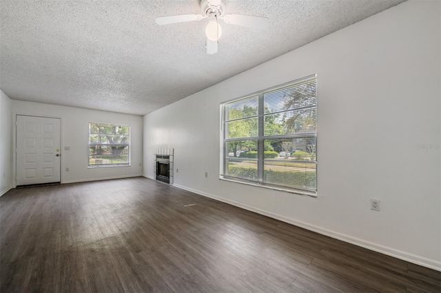 4208 WINDING MOSS TRAIL 102, Tampa, FL 33613