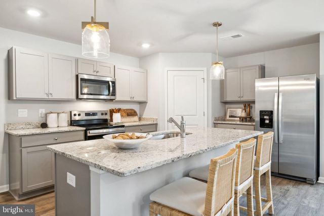 261 HEATHER LN, Staunton, VA 24401