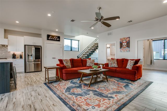 410 Melba Street 4, Dallas, TX 75208