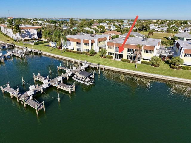 1315 Bayshore Drive 102, Fort Pierce, FL 34949