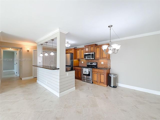 1350 River Reach Dr 118, Fort Lauderdale, FL 33315