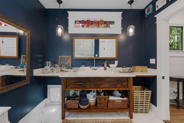 407 Rebecca Ave., Hattiesburg, MS 39401