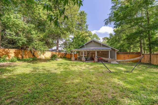 407 Rebecca Ave., Hattiesburg, MS 39401