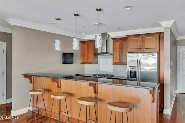 18 Division Street 515, Saratoga Springs, NY 12866