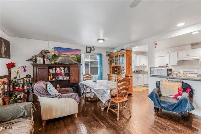 970 Laurel Street W, Oxnard, CA 93033