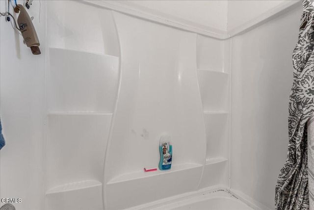 970 Laurel Street W, Oxnard, CA 93033
