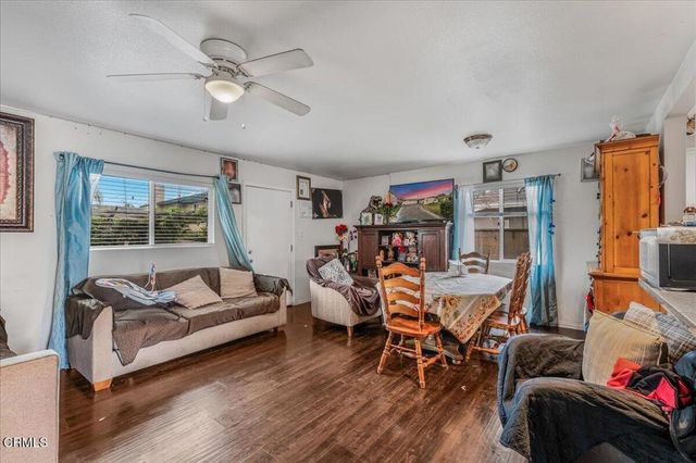 970 Laurel Street W, Oxnard, CA 93033