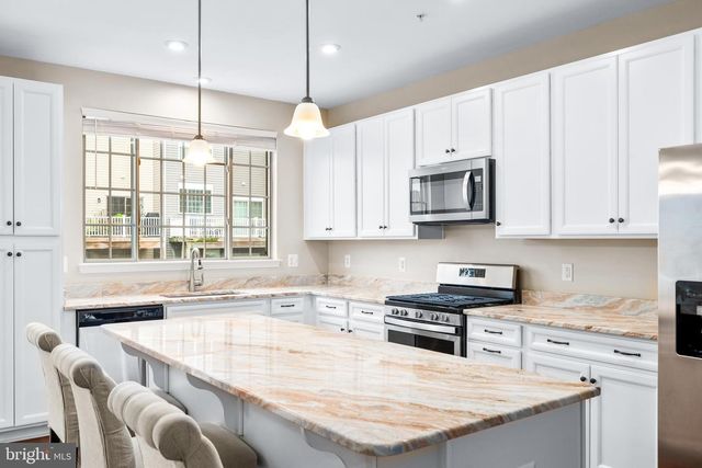 8479 RANDELL RIDGE RD, Frederick, MD 21704