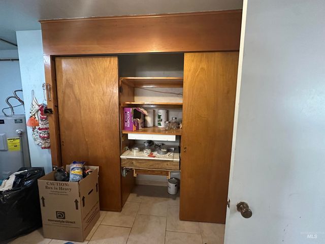 455 Sunrise Blvd N, Twin Falls, ID 83301