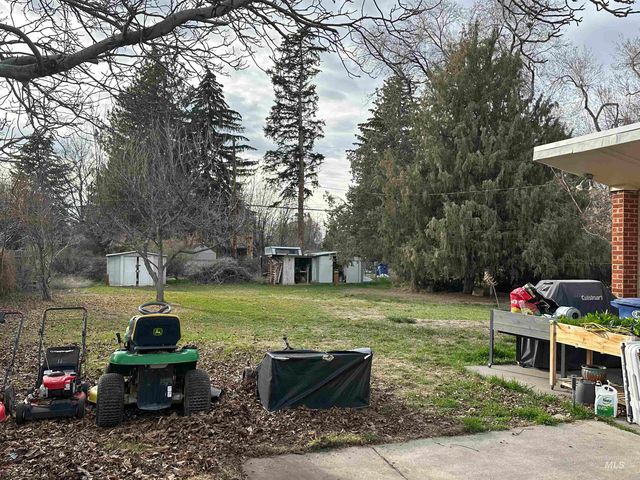 455 Sunrise Blvd N, Twin Falls, ID 83301