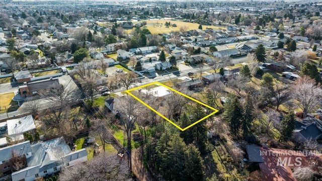 455 Sunrise Blvd N, Twin Falls, ID 83301