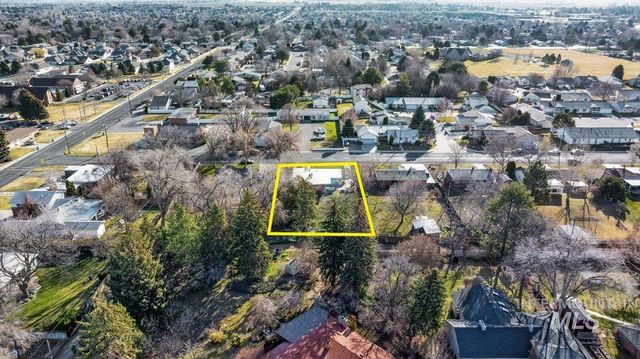 455 Sunrise Blvd N, Twin Falls, ID 83301