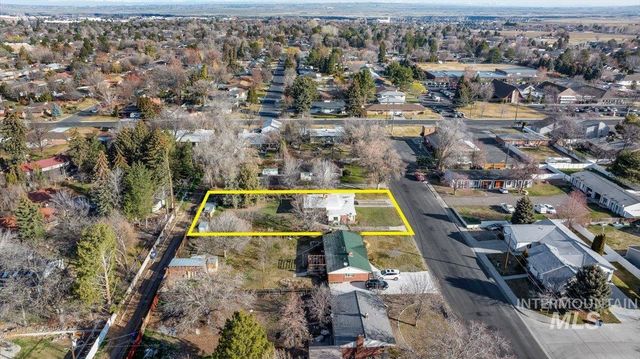 455 Sunrise Blvd N, Twin Falls, ID 83301