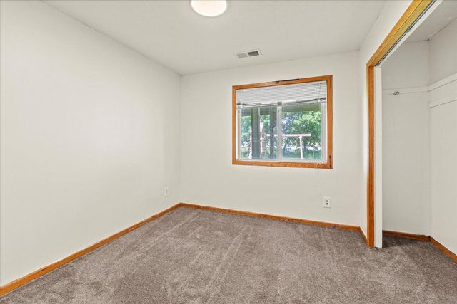 3455 Kahler Drive NE, Saint Michael, MN 55376