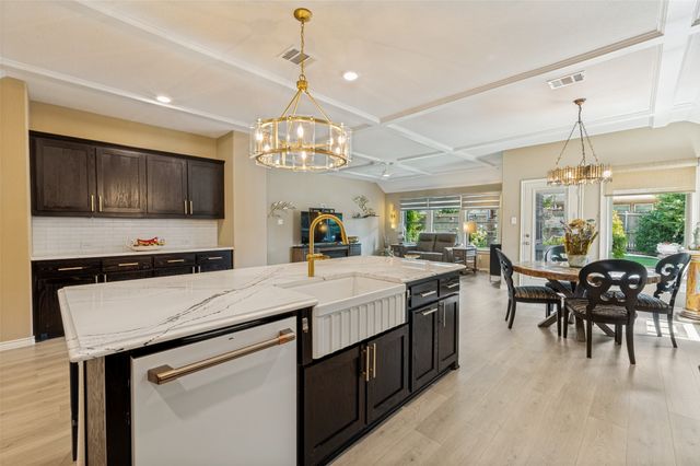 13000 Vitoria Drive, Little Elm, TX 75068