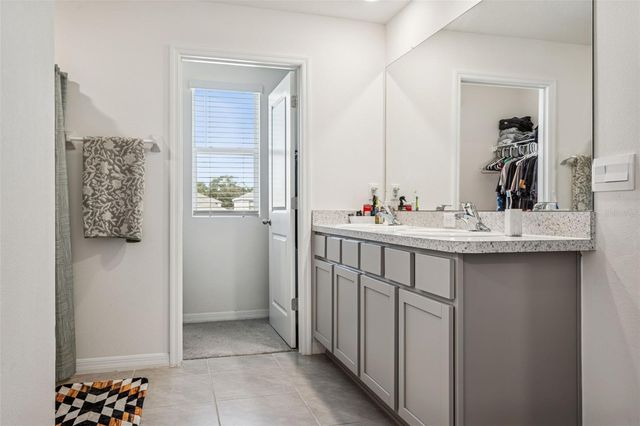 35571 DOVELAND DRIVE, Zephyrhills, FL 33541