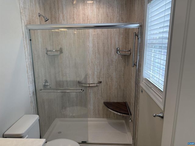 1444 SCHOOL BUS RD, Louisa, VA 23093