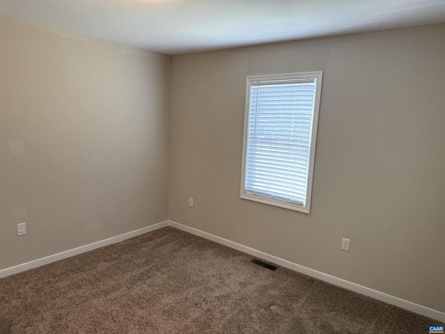 1444 SCHOOL BUS RD, Louisa, VA 23093