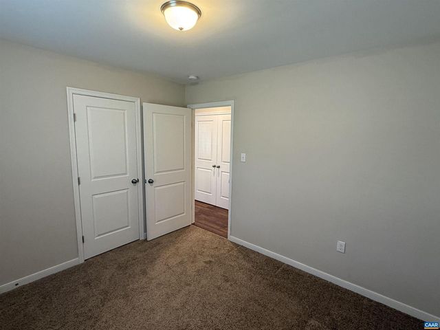 1444 SCHOOL BUS RD, Louisa, VA 23093