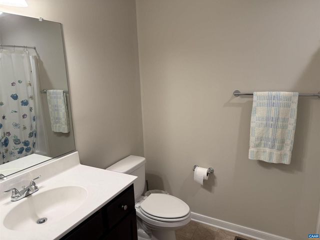 1444 SCHOOL BUS RD, Louisa, VA 23093
