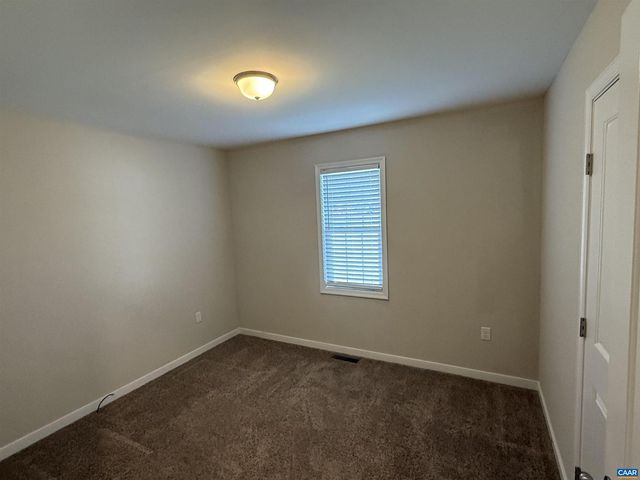 1444 SCHOOL BUS RD, Louisa, VA 23093