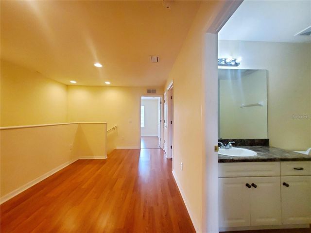 1561 NW 29TH ROAD 8, Gainesville, FL 32605