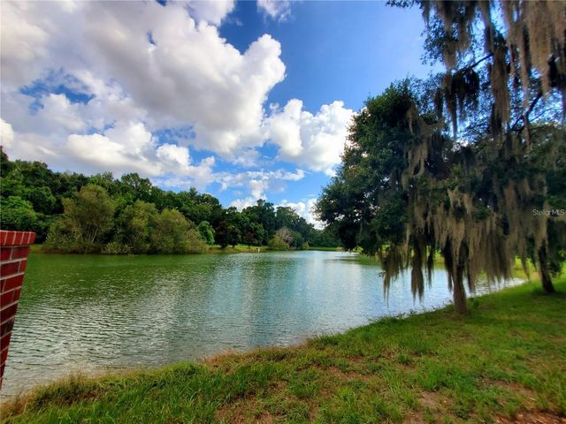 1561 NW 29TH ROAD 8, Gainesville, FL 32605
