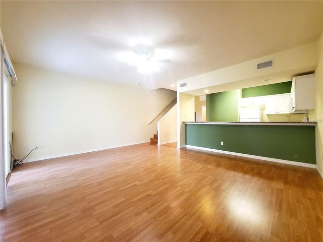 1561 NW 29TH ROAD 8, Gainesville, FL 32605
