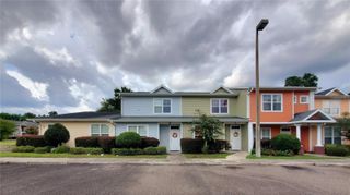 1561 NW 29TH ROAD 8, Gainesville, FL 32605