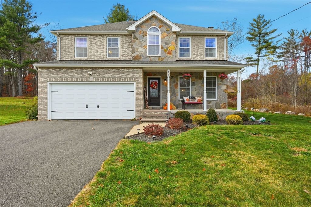 232 Russellville Rd, Westfield, MA 01085