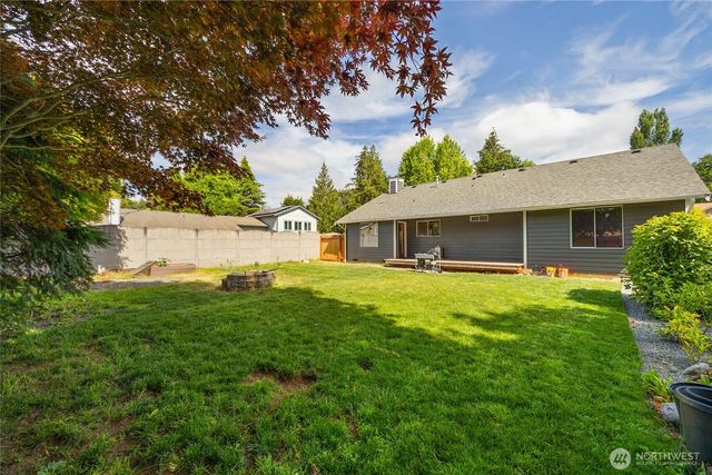 21815 SE 271st Street, Maple Valley, WA 98038