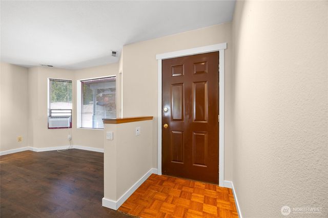 21815 SE 271st Street, Maple Valley, WA 98038