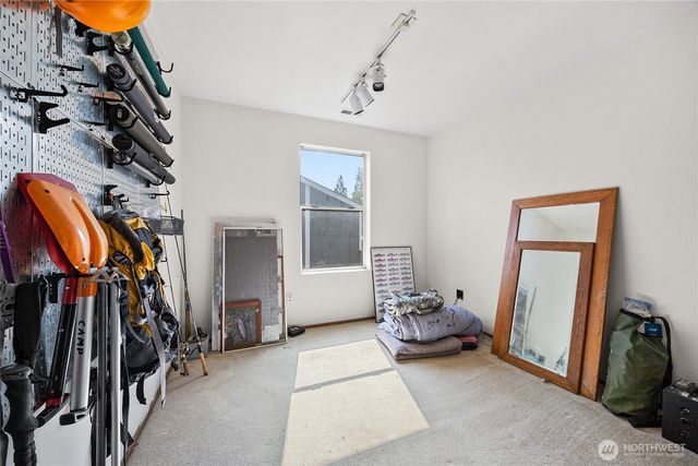 21815 SE 271st Street, Maple Valley, WA 98038