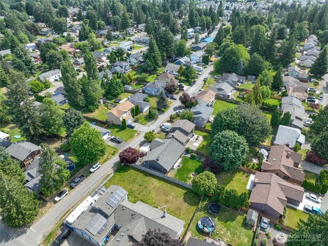 21815 SE 271st Street, Maple Valley, WA 98038