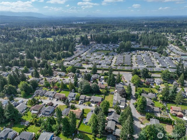 21815 SE 271st Street, Maple Valley, WA 98038