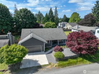 21815 SE 271st Street, Maple Valley, WA 98038
