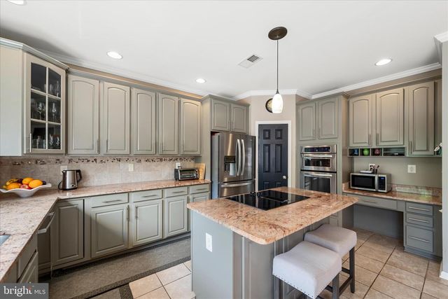 304 MORLYN DR, Stephenson, VA 22656