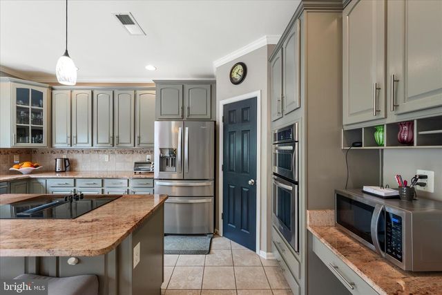 304 MORLYN DR, Stephenson, VA 22656