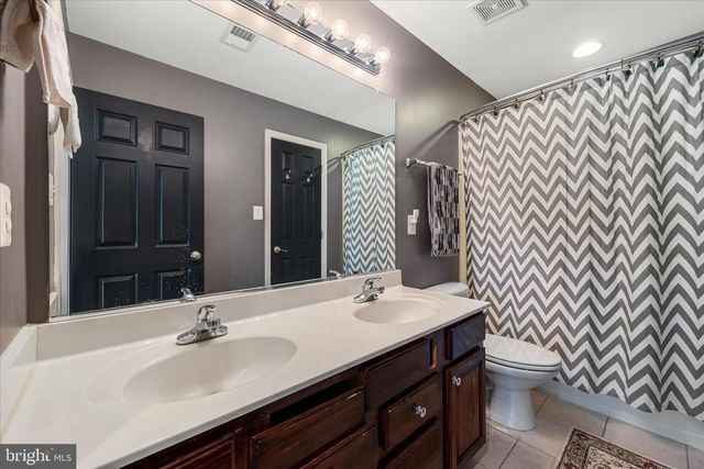 304 MORLYN DR, Stephenson, VA 22656
