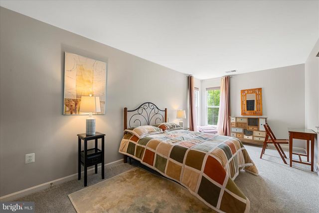 304 MORLYN DR, Stephenson, VA 22656