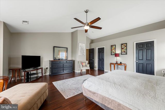 304 MORLYN DR, Stephenson, VA 22656