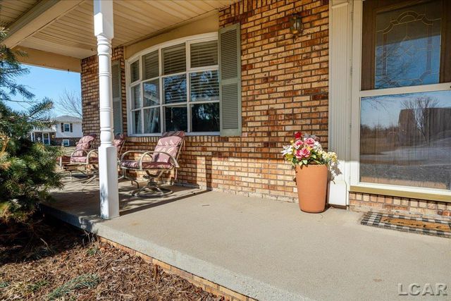 1517 Southwick Drive, Tecumseh, MI 49286