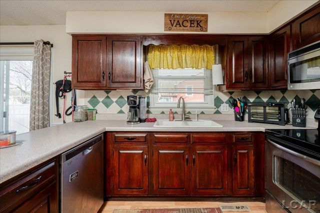 1517 Southwick Drive, Tecumseh, MI 49286